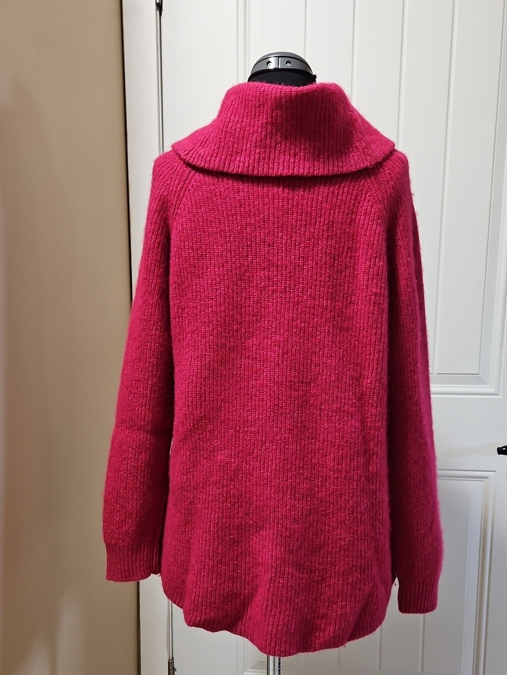Tahari Pink Merino Wool Blend Cowl Neck Sweater XL - Picture 4 of 13
